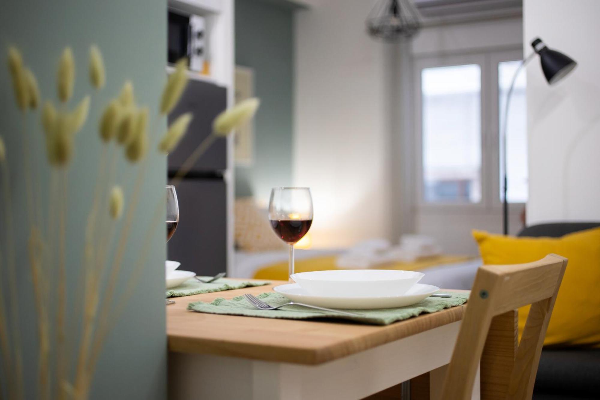 Athens Gem Retreat Apartment ภายนอก รูปภาพ